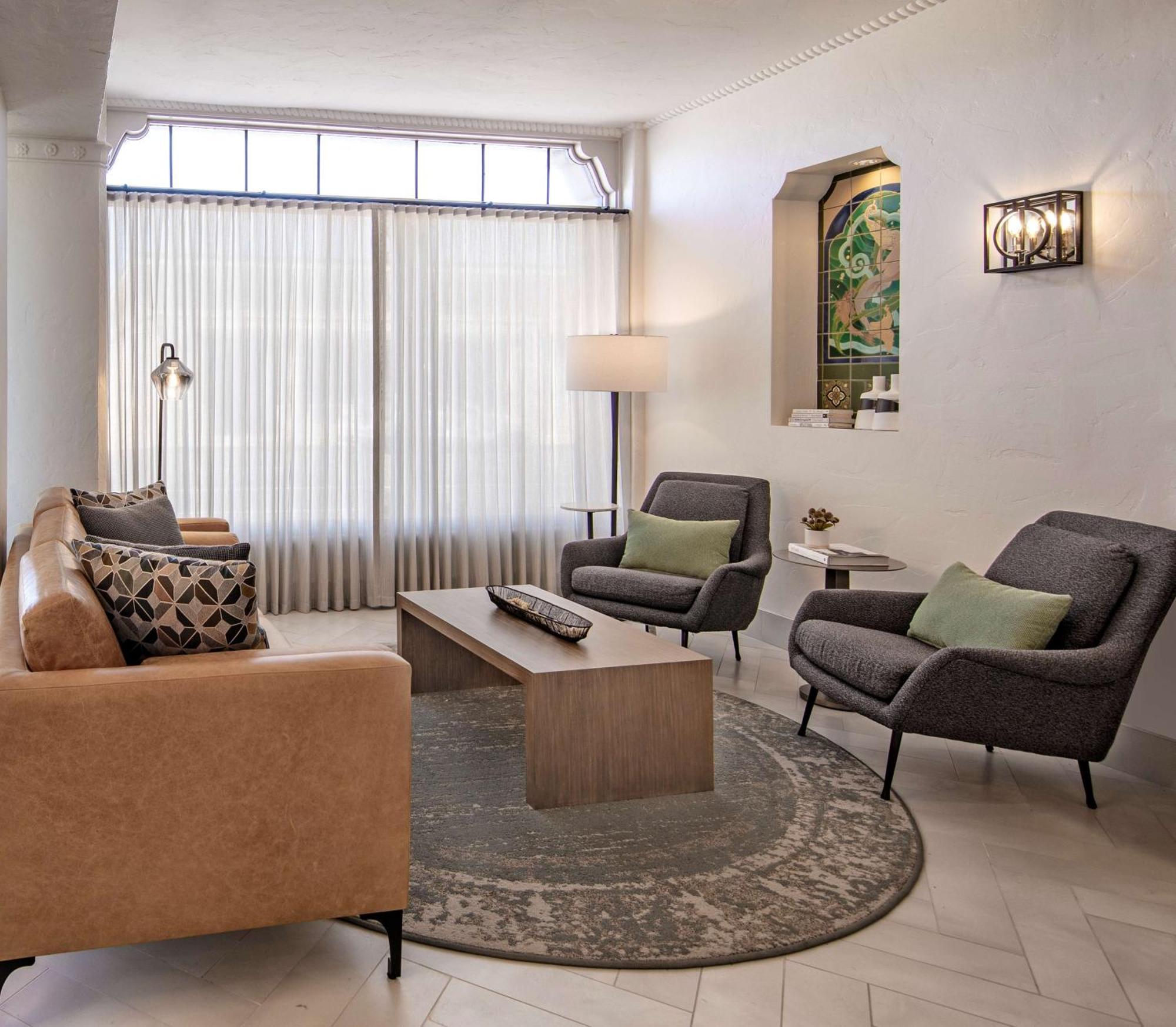 Hotel Virginia Santa Barbara, Tapestry Collection By Hilton Εξωτερικό φωτογραφία